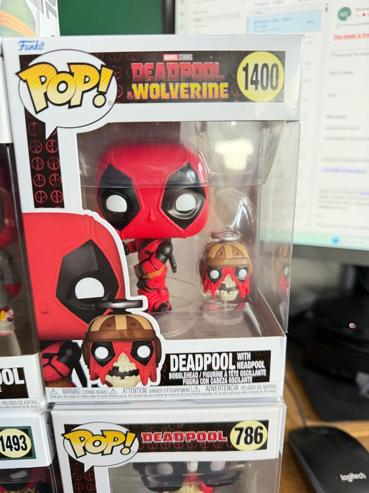 Funko Pop Deadpool With Headpool