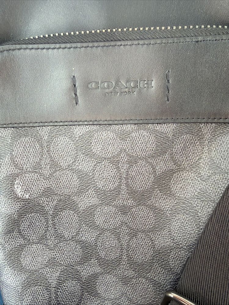 Coach Gotham Sling Back Pack 13 CC091 Black Signature Canvas Leather Bag BN image 2
