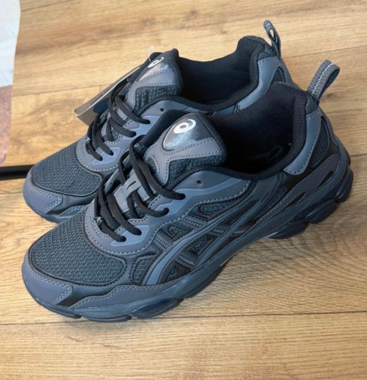 Asics Black And Grey Running Shoes image 7