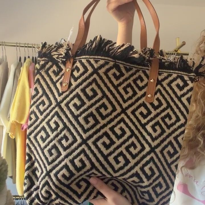 Other rorba boho czano bezowa z fredzlami damska product image