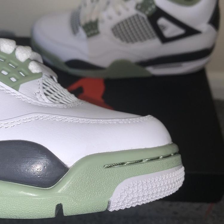 Jordan 4 seafoam obraz 2