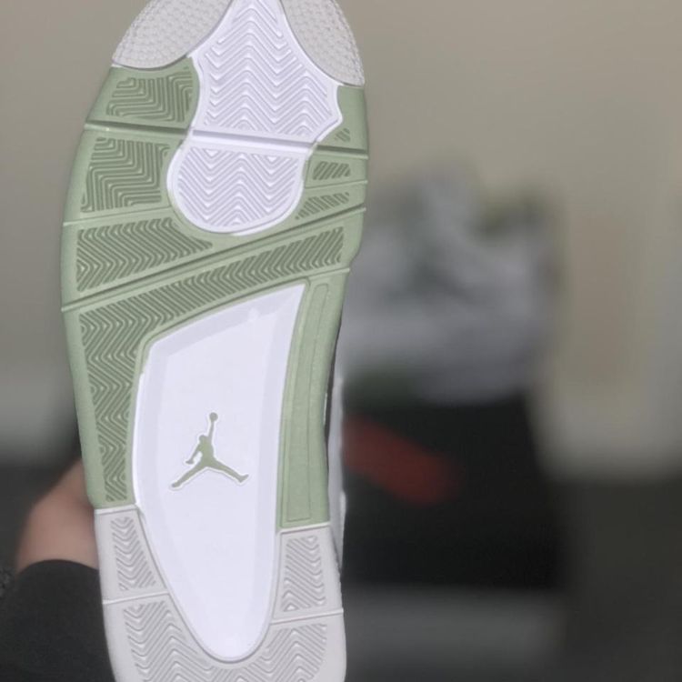 Jordan 4 seafoam obraz 3