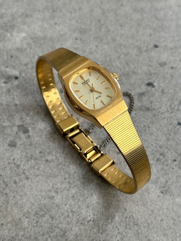 Seiko 1990s Gold Tone Integrated Bracelet Quartz Watch image 1