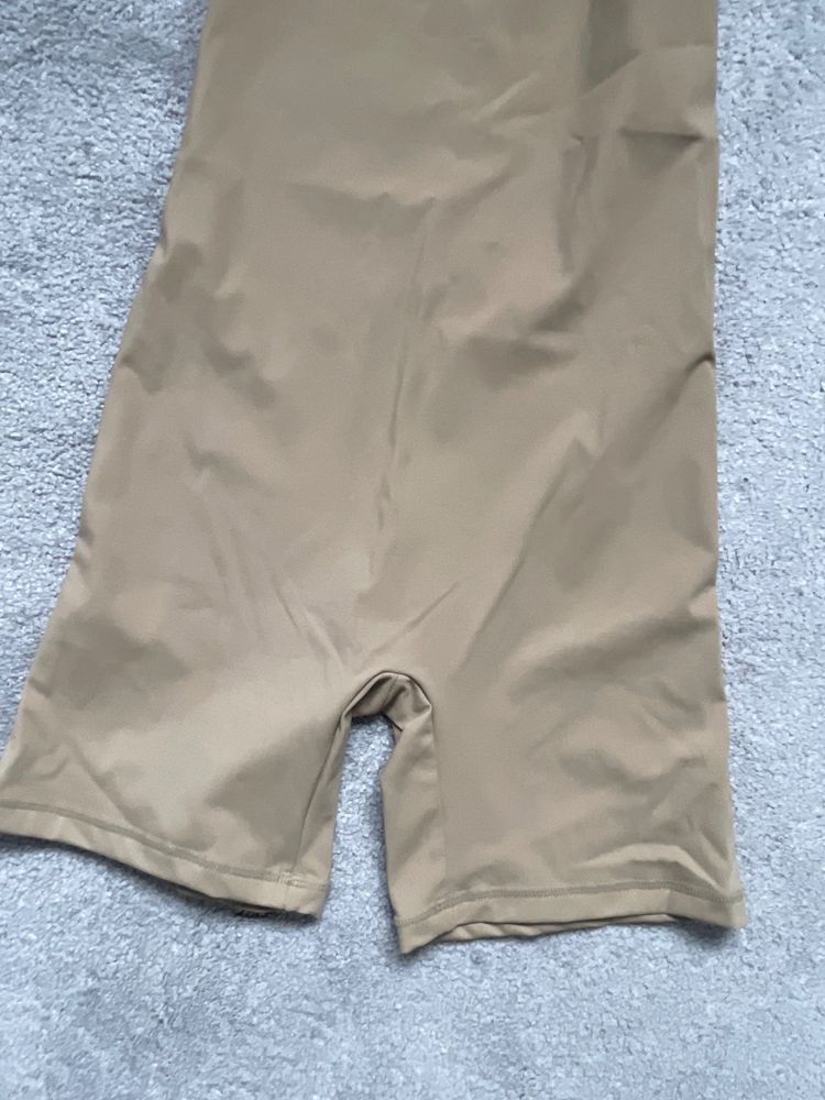 Beige Sleeveless Bodysuit Shorts obraz 2