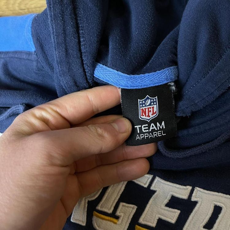 Vintage Reebok NFL x San Diego Chargers Hoodie 4