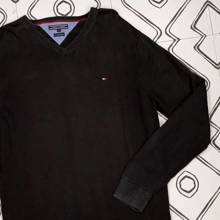 Vintage Tommy Hilfiger Jumper image 2