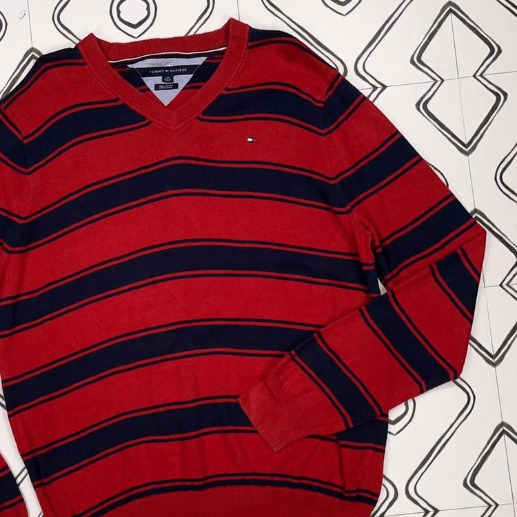 Vintage Tommy Hilfiger Jumper image 2