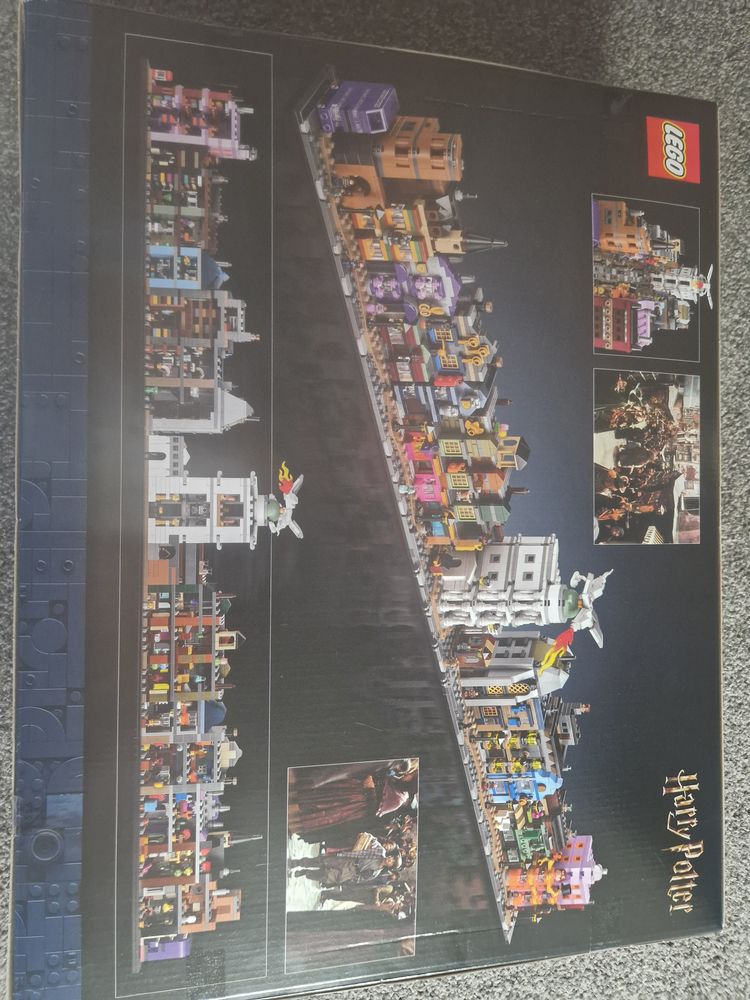 Lego Harry Potter Diagon Alley Building Set image 2
