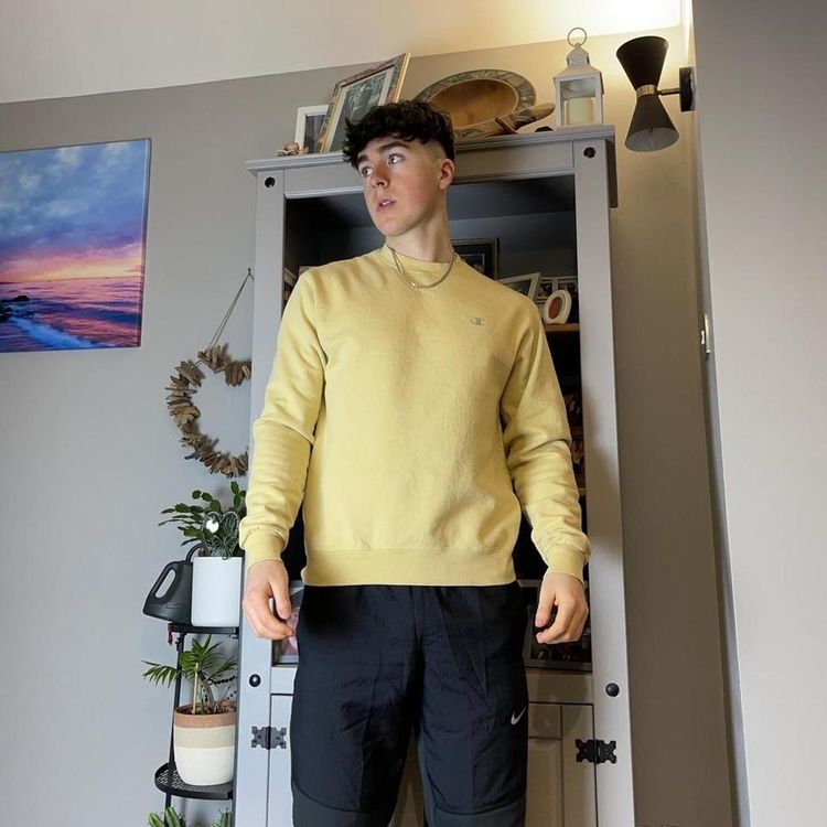 Vintage Champion Logo Embroidered Sweatshirt image 3