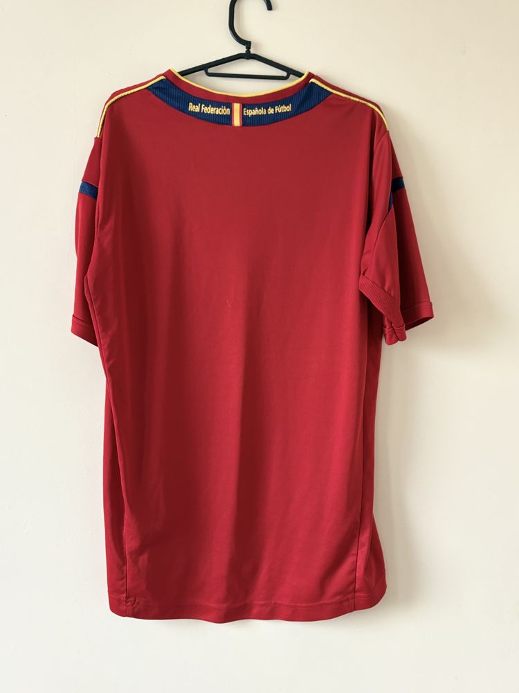 Red Football Jersey With Spain Crest image 2