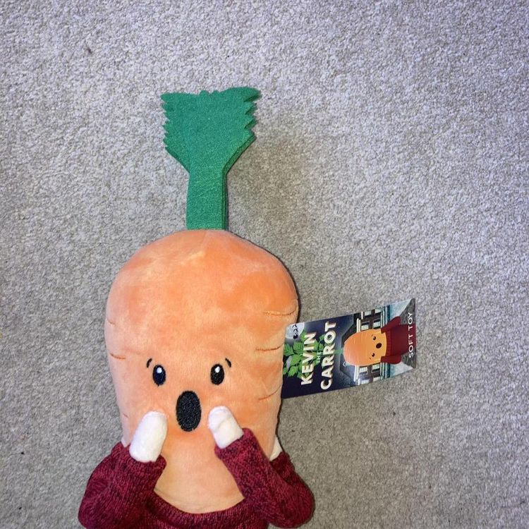 Kevin the carrot Soft Toy 2