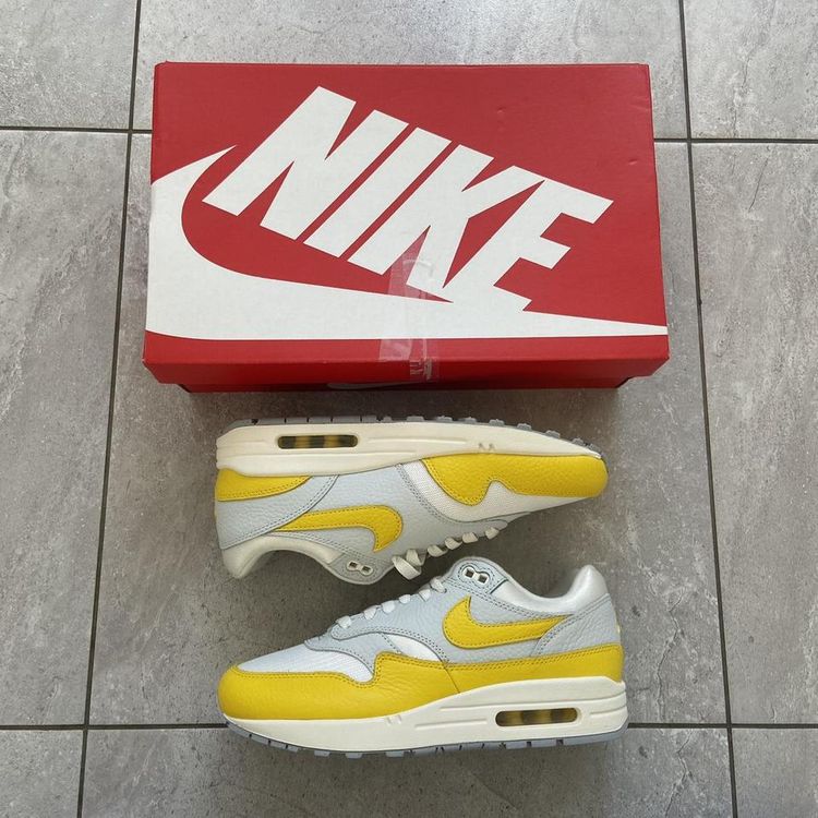 Nike Nike Air Max 1 Tour Yellow (Women's) product image