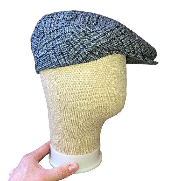Vintage grey flat cap
