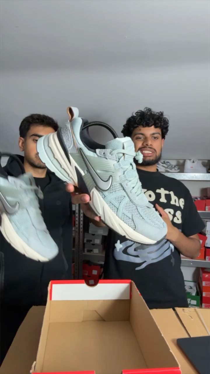 Nike nike v2K product image