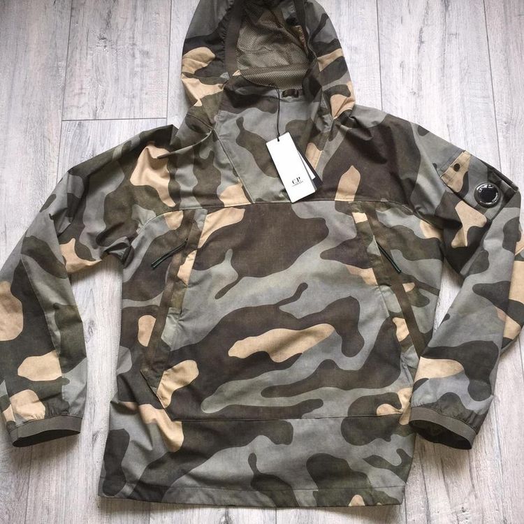 CP Company Cp company pro tex light weight breathable smock jacket, comes with a mesh liner for ventilation and product image