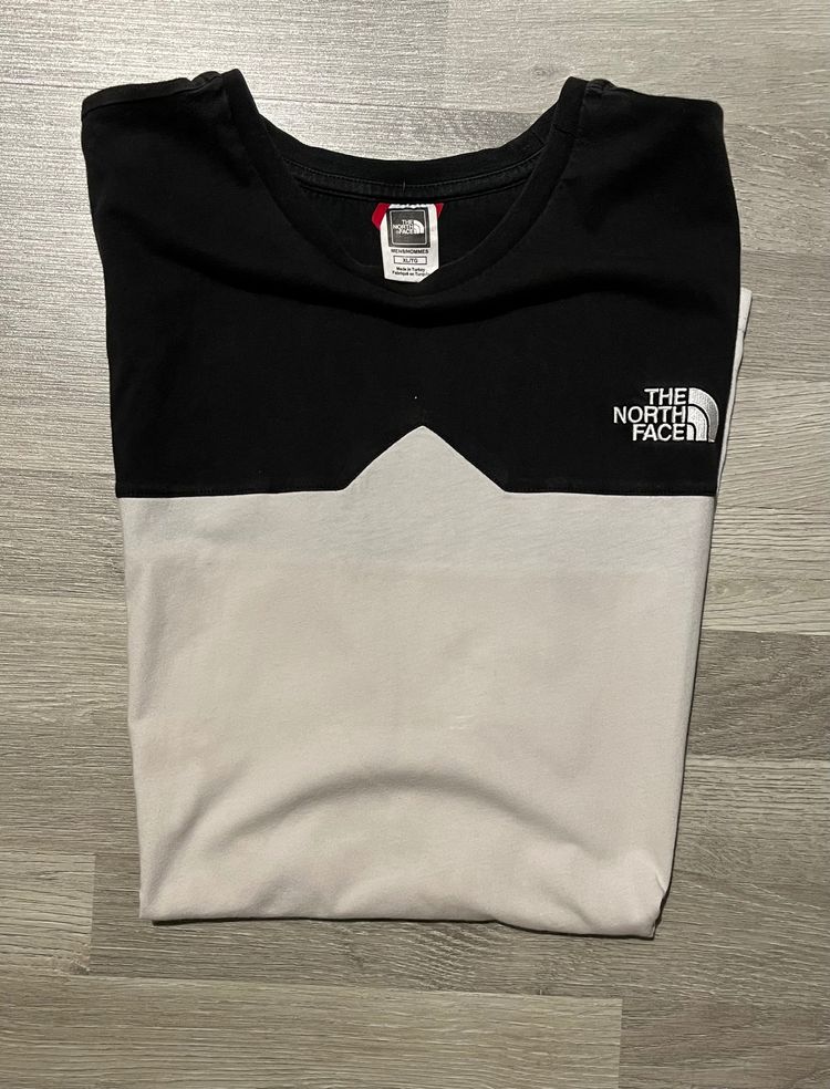 The North Face The North Face color block sweatshirt product image
