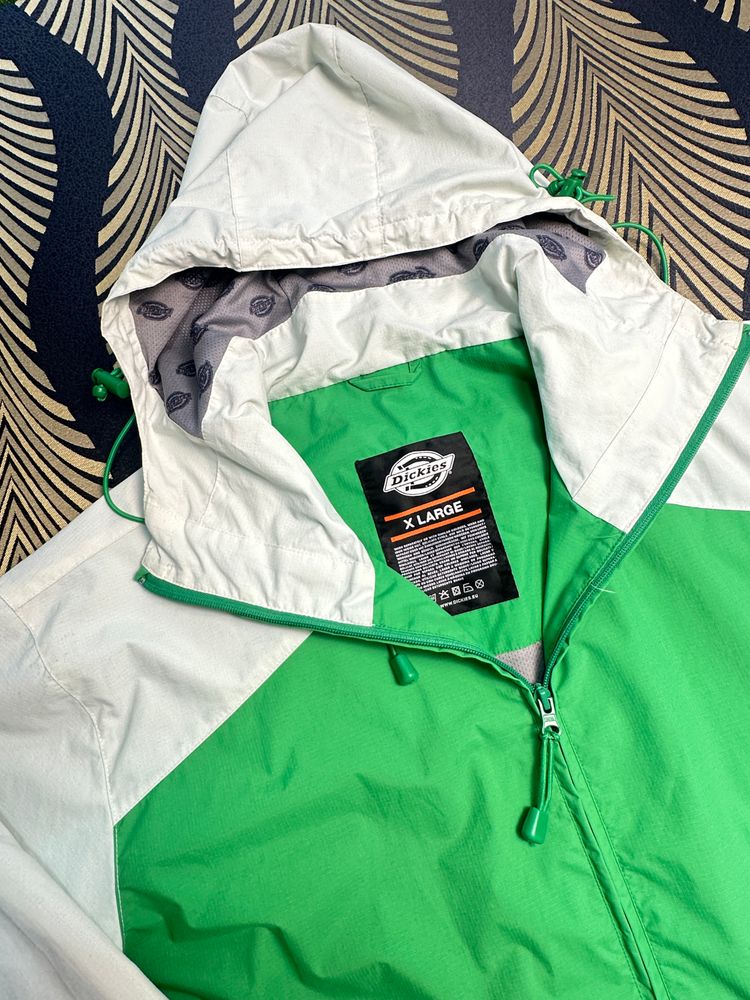 Dickies Green And White Hooded Jacket 2