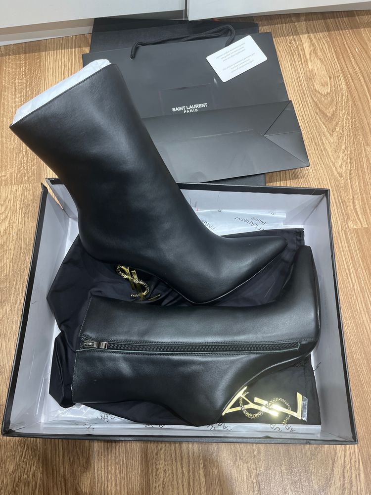 Tacco yves Saint laurent donna 