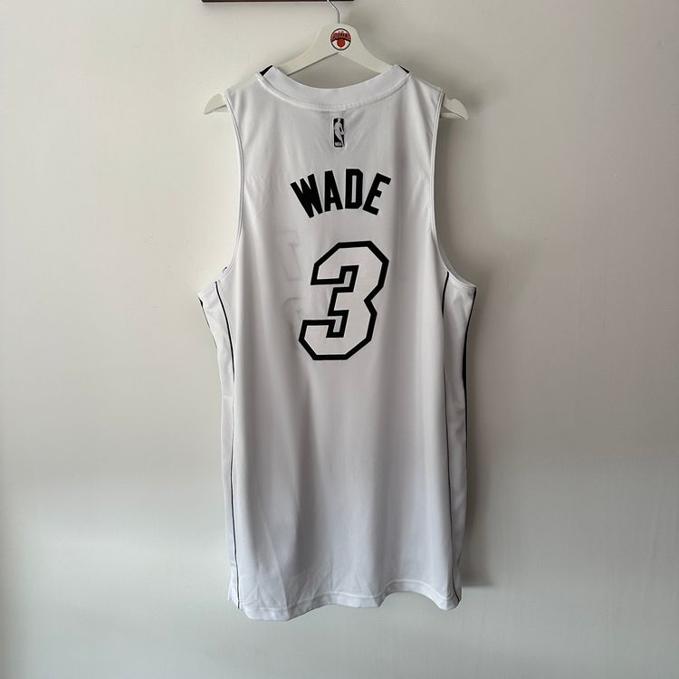 Miami Heat Dwayne Wade Adidas jersey - Large (Fits XL) image 6
