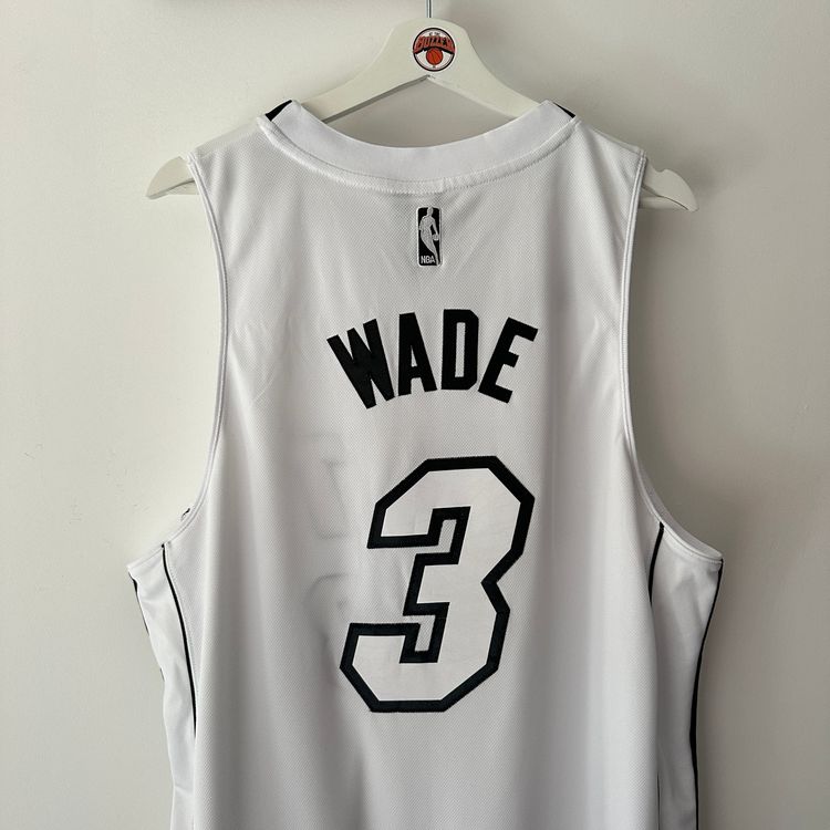 Miami Heat Dwayne Wade Adidas jersey - Large (Fits XL) image 8