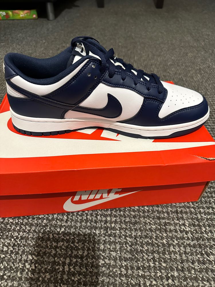 Nike Low-Top Sneakers 5