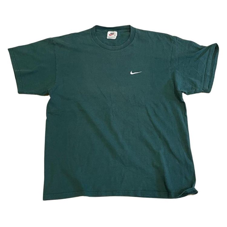 Nike 90s Nike Forest Green Small logo t-shirt large product image