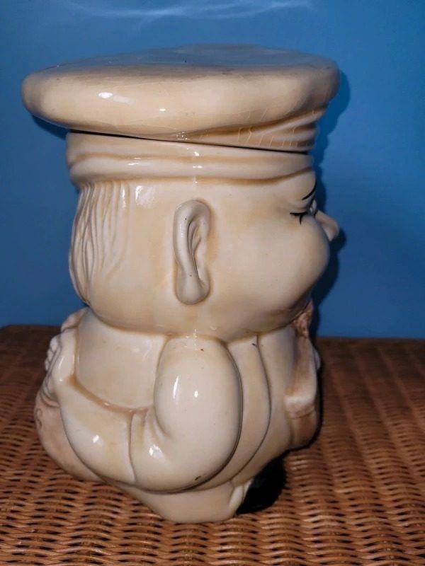 Ceramic Biscuit Jar Shaped Like A Chef image 3