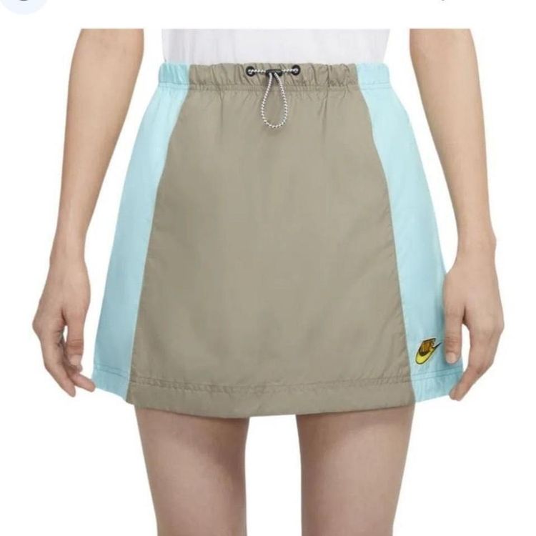 Brand new Nike skirt 4
