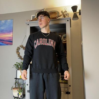 Vintage Champion x Carolina University Sweatshirt 3