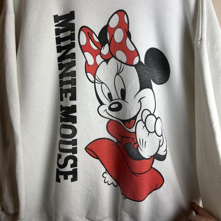 Vintage Minnie Mouse Disney graphic sweatshirt 2