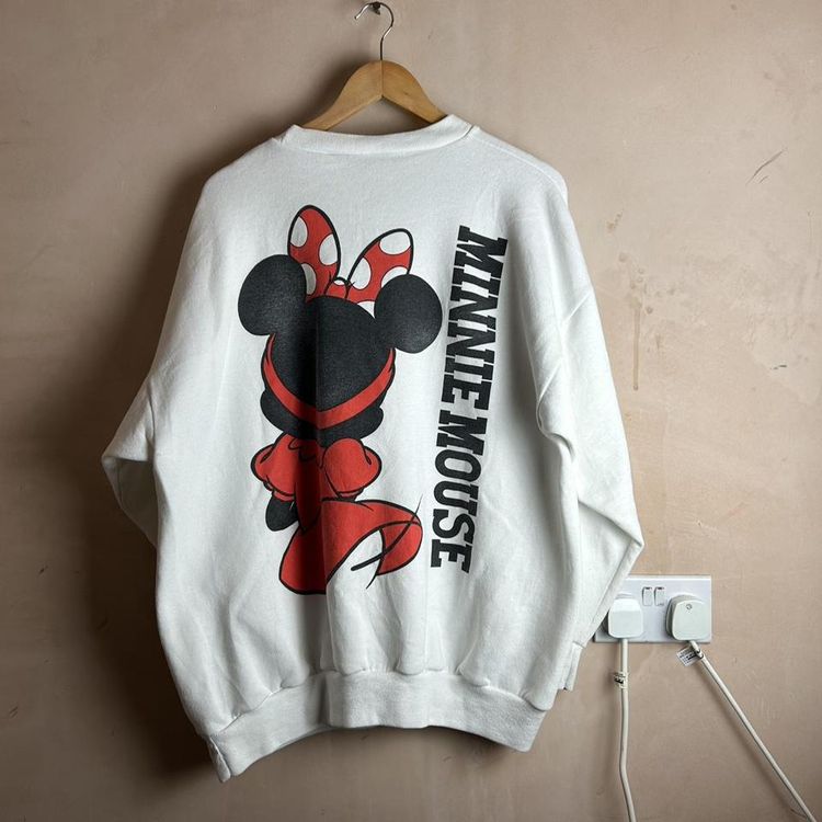 Vintage Minnie Mouse Disney graphic sweatshirt 4