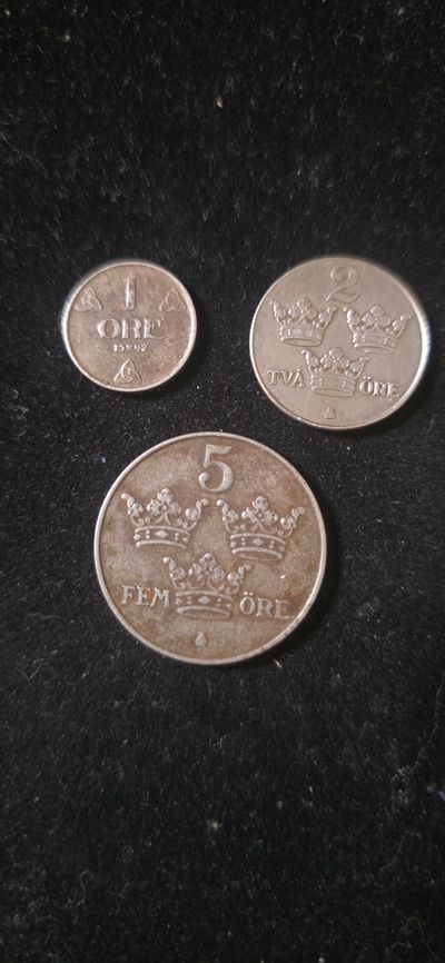 Set7). Set Of Vintage Coins