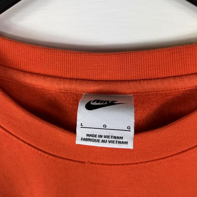 Nike club sweatshirt image 3