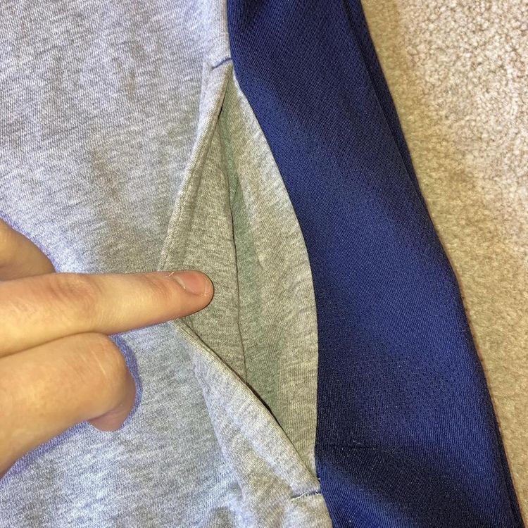 Vintage fila hoodie image 7