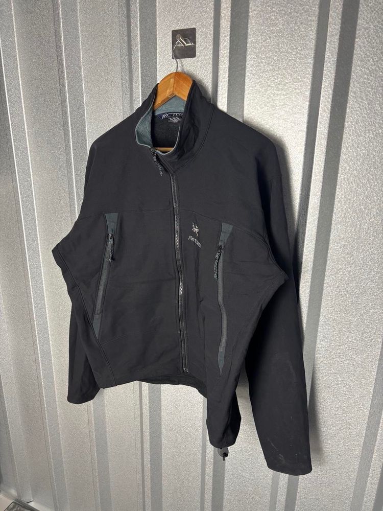 Arc'Teryx Black Jacket