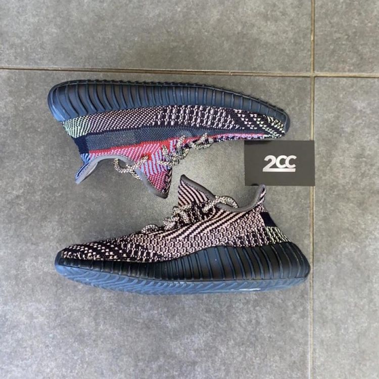 Immagine di - Adidas Yeezy Boost 350 V2 Yecheil (Non-Reflective) 2