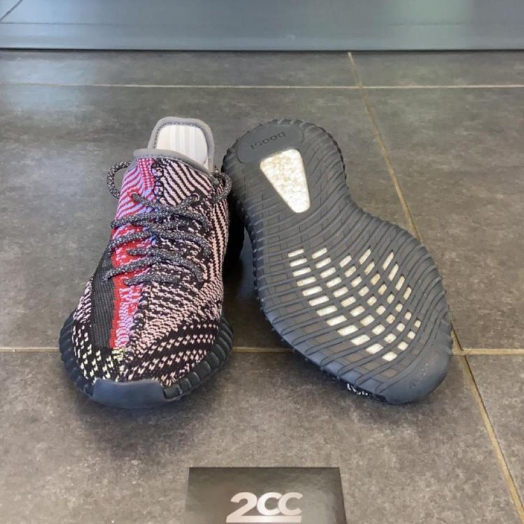 Immagine di - Adidas Yeezy Boost 350 V2 Yecheil (Non-Reflective) 5