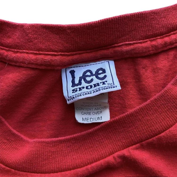 Vintage Lee Sport MLB Cleveland Indians cropped spell out print t shirt 4