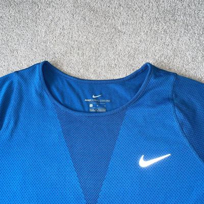 Nike top 3