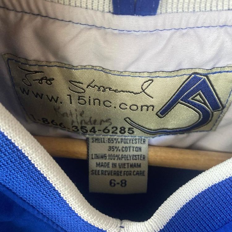 Vintage 90s deadstock university of Kentucky pullover jacket / jumper / sweatshirt in blue and white 2