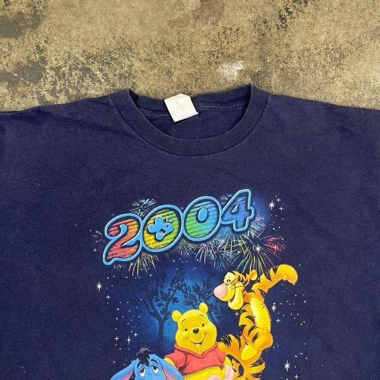 Disney Land Graphic T-Shirt Y2K  Winnie Tigger USA Tee, Navy Mens XL 2