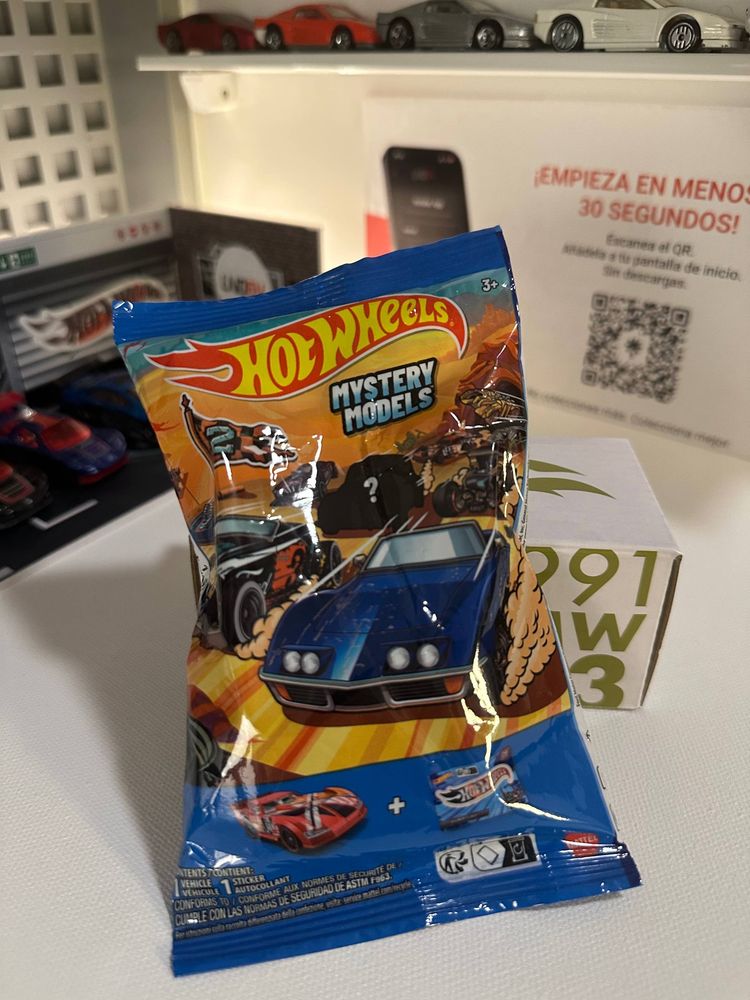 Hot Wheels Mystery Models Blind Bag imagen 1