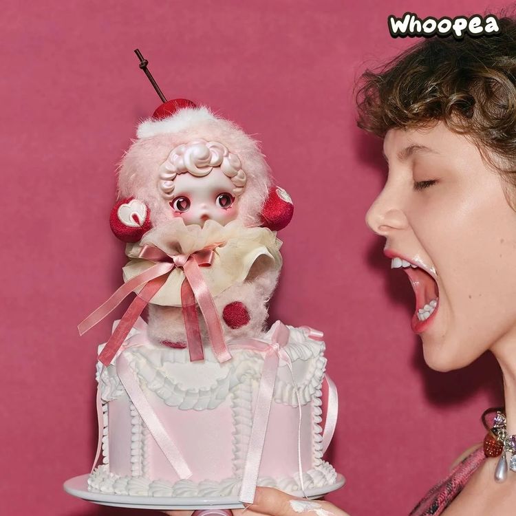 Whoopea Doll imagen 1
