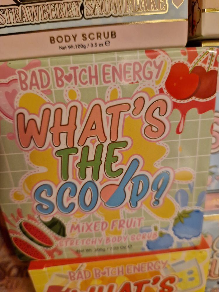 Energie Bad B*Tch Energy What'S The Scoop Mixed Fruit Stretchy Body Scrub product image