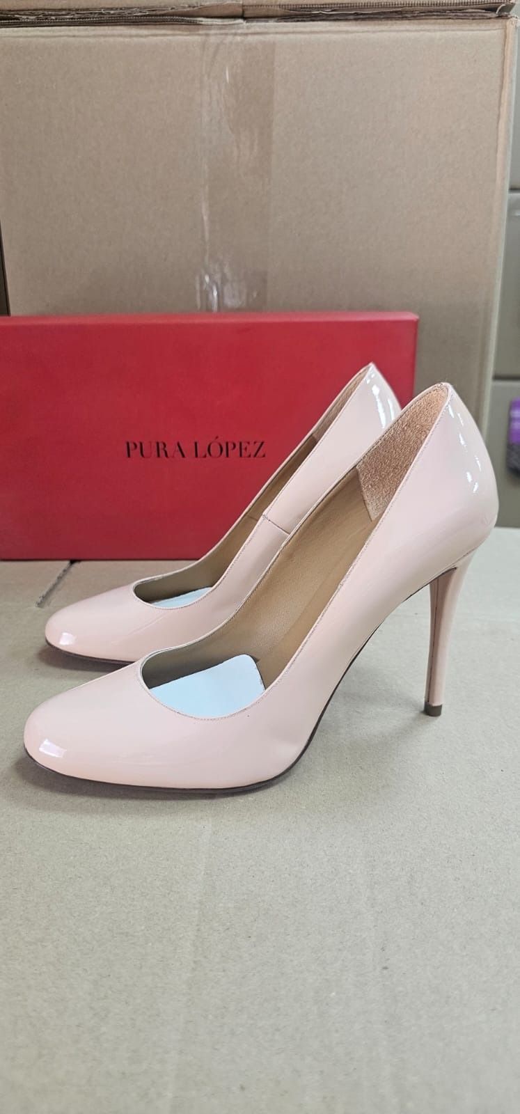 Pura López women's high heel pumps