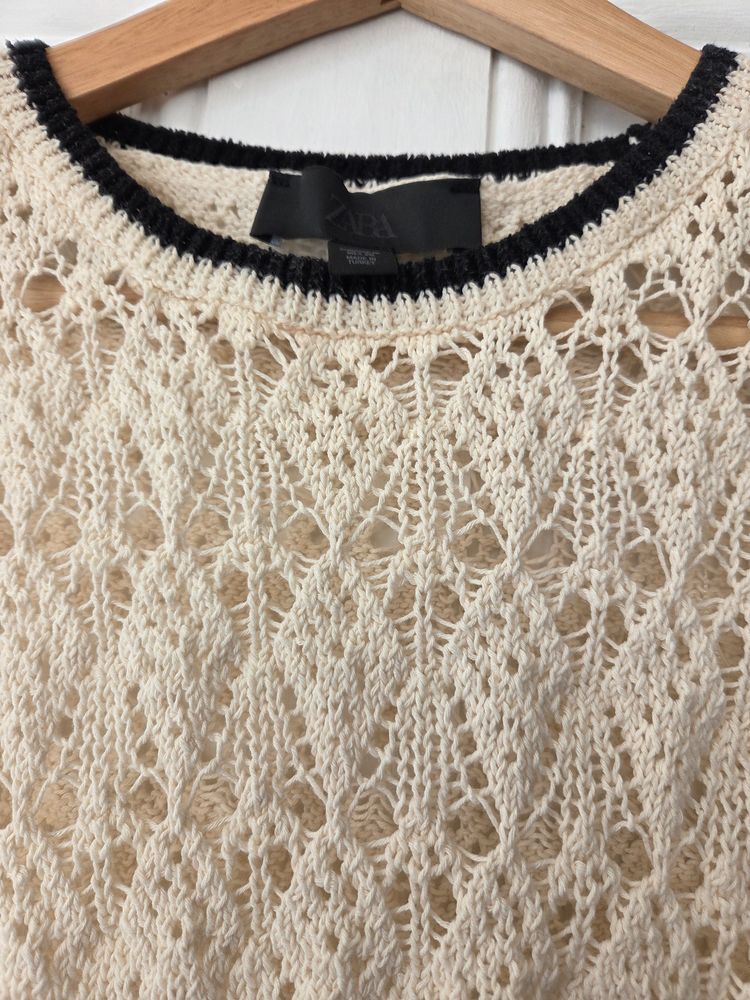 Crochet Knit Sleeveless Top 2