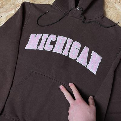 Vintage Champion x Michigan State University Graphic Hoodie 6