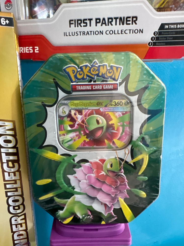 Pokémon Trading Card Game Mega Meganium Gx Tin