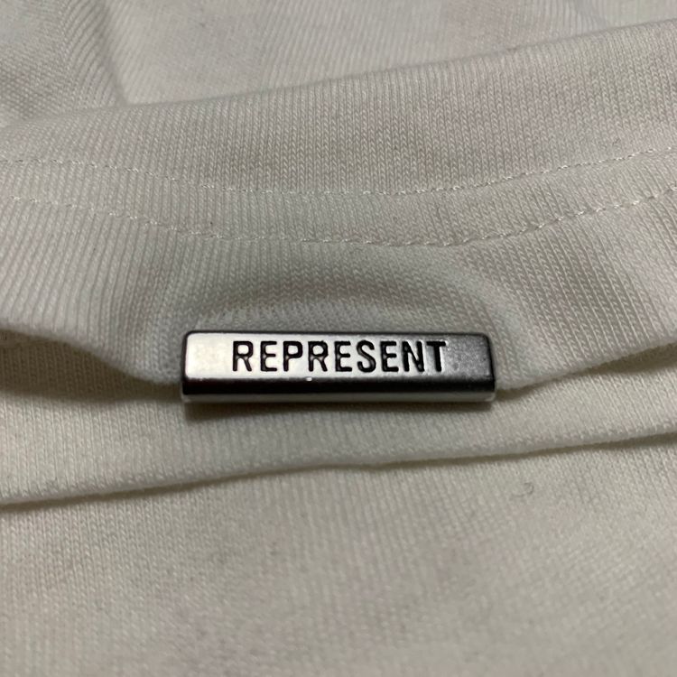 Represent Medium Harrods Logo Crest Flat White Tee 8