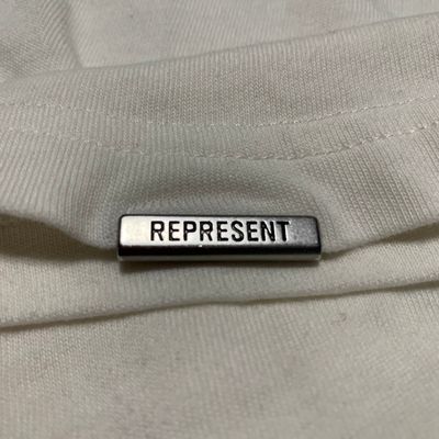 Represent Medium Harrods Logo Crest Flat White Tee 8